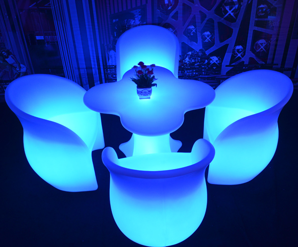 remote-control-RGB-color-party-led-flower-table